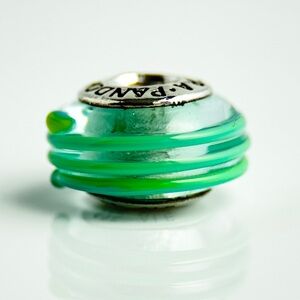 PANDORA‎ Teal Ribbon Murano Glass Charm 790644 Sterling Silver Core Retired Bead